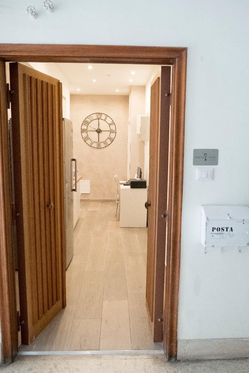 Dimora Flegrea Room & Breakfast Pozzuoli Bagian luar foto